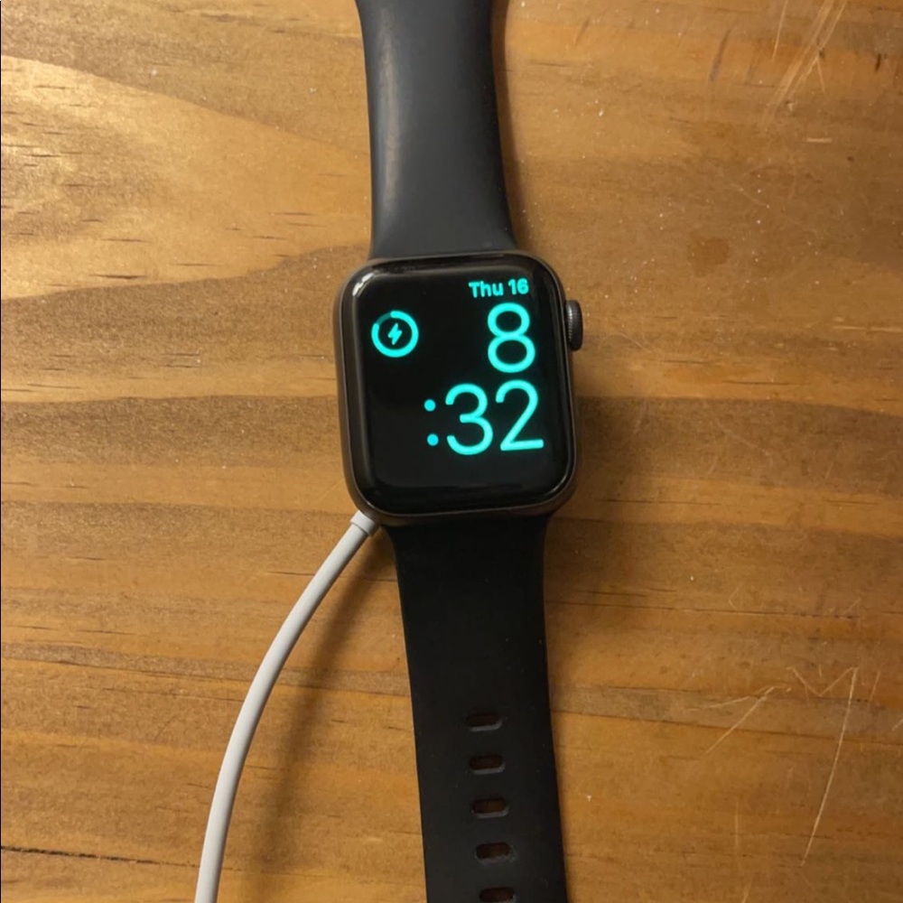 Apple Watch Series 4